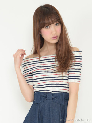 オフショルボーダートップス