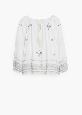 ビーズブラウス