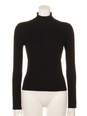 Lily Brown (リリーブラウン)  シンプルタートルニットトップス