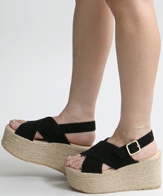 厚底クロスサンダル