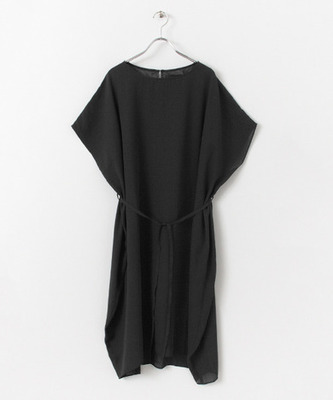 ボリュームワンピース