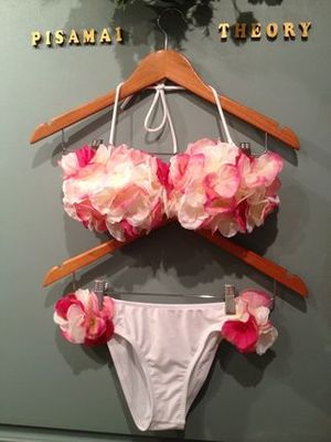 （チュアンピサマイ）フラワービキニ 