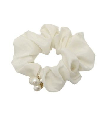 LOWRYS FARM　カラーシュシュ