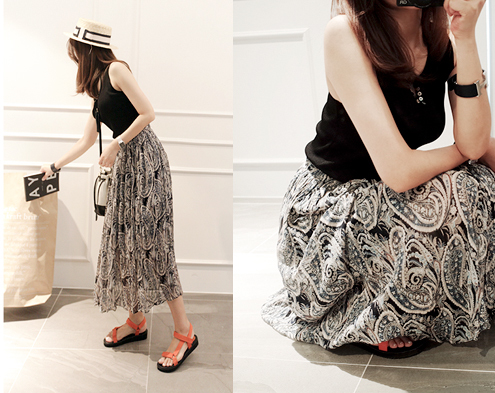 オリエンタル柄ロングスカート