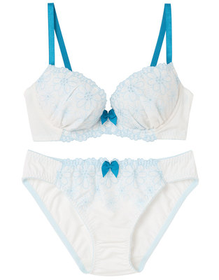 ボディコンシャス ブラ&ショーツセット