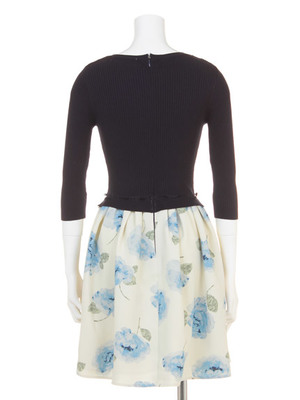 ふんわりフラワードッキングワンピース