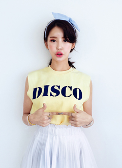DISCOロゴクロップドスリーブレス