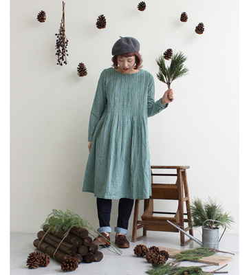 ○変わりギンガム　タックワンピース