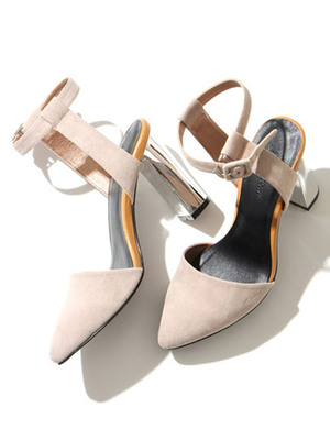 メタルヒールポインテッドシューズ