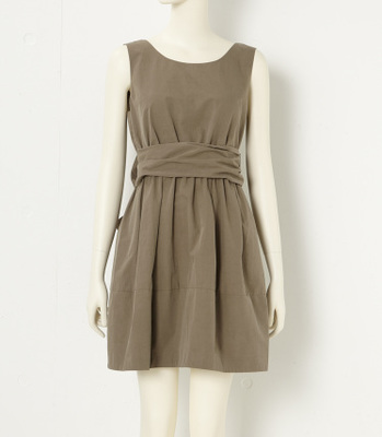 リボンラウンドフォルムワンピース