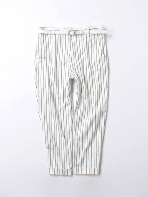 細ベルト付きストライプクロップトパンツ