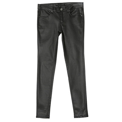 コーティングブラックスキニーパンツ