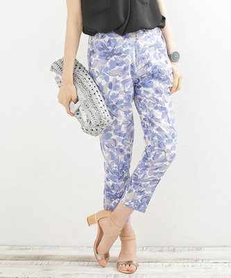 センタープレス花柄テーパードパンツ