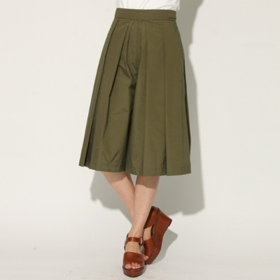 タフタガウチョパンツ