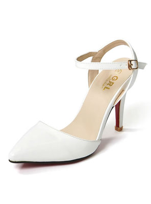 ストラップポインテッドトゥパンプス