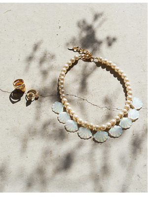 シェルネックレス