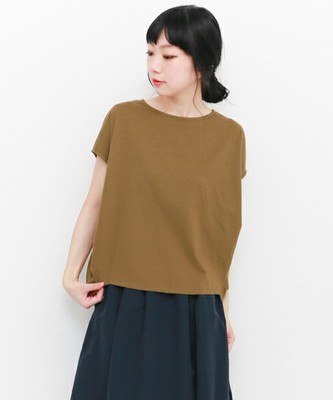 KBF+ サイドタックカットソー