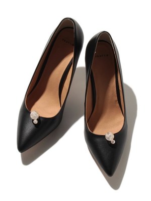 パール付きパンプス