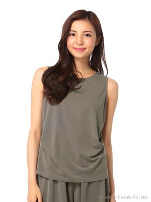 タックノースリトップス