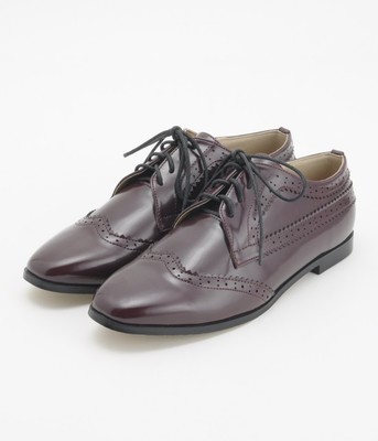 メダリオンフラットシューズ