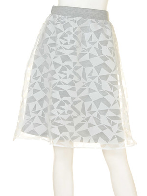 幾何柄オーガンジースカート