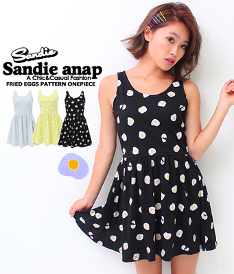 目玉焼き総柄ワンピース