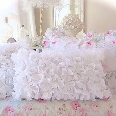 デコレーションピロー