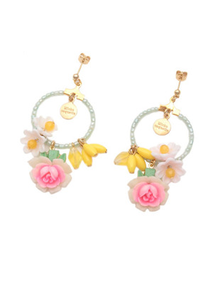 vintage flowerのフープピアス