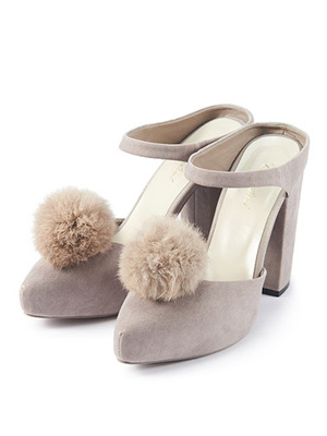 ラビットファーポンポン付きミュール