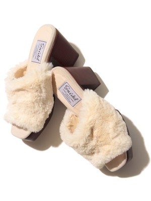 【snidel】ファーサボ