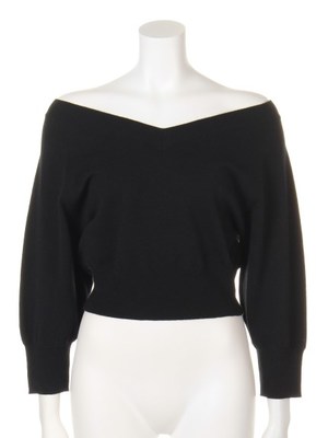 オフショルVニットプルオーバー