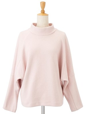 フワフワドルマントップス