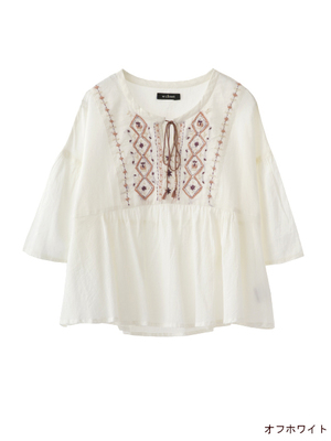 刺繍入切替プルオーバー