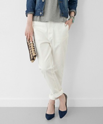 UR テーパードチノパンツ