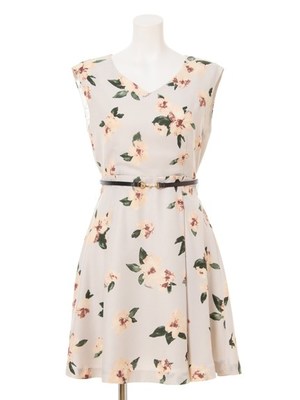 オリジナルカメリア柄ワンピ