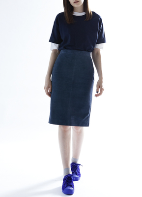 スウェードタイトスカート