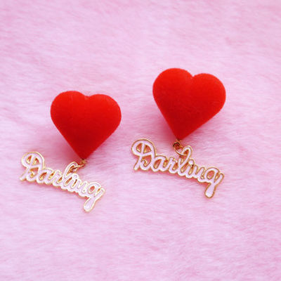 Darling♡vintageフロッキーハートのピアス/イヤリング