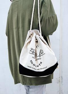 ロゴキャンバスナップザック・全2色