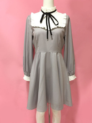 Frill maid one piece