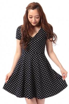 カットフレアドットワンピース