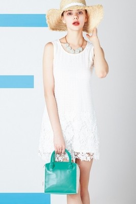 モチーフレースタイトワンピース