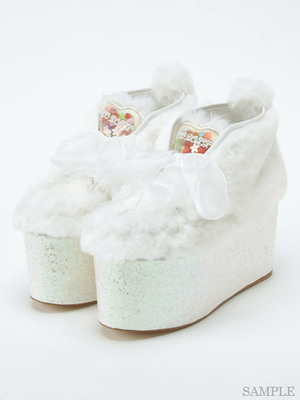 EV ファーファスニーカー