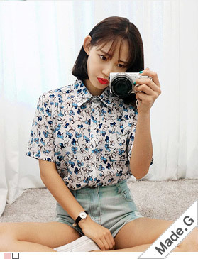 フラワーパターン半袖シャツ