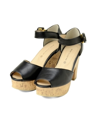 パイピングサンダル