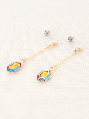 パステルノーム・ピアス