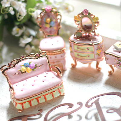 ミニチュア家具4点セット