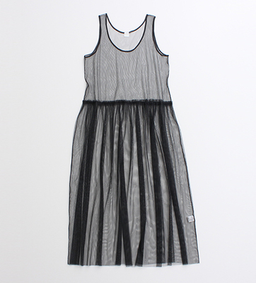 チュールワンピース