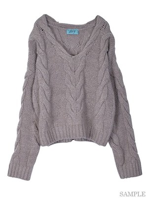 ビッグケーブル編みニットPO