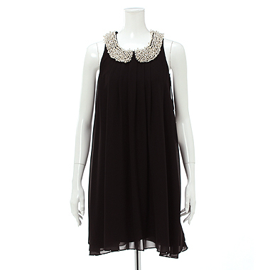 ビジューティペット付きAラインワンピース