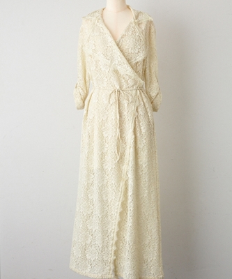 レーシィローブドレス